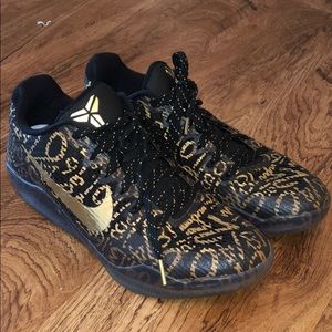 RARE Kobe Bryant Mamba Day Basketball Shoes